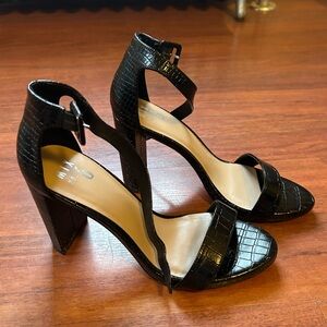 Mix No. 6 Black Croc-Embossed Heels